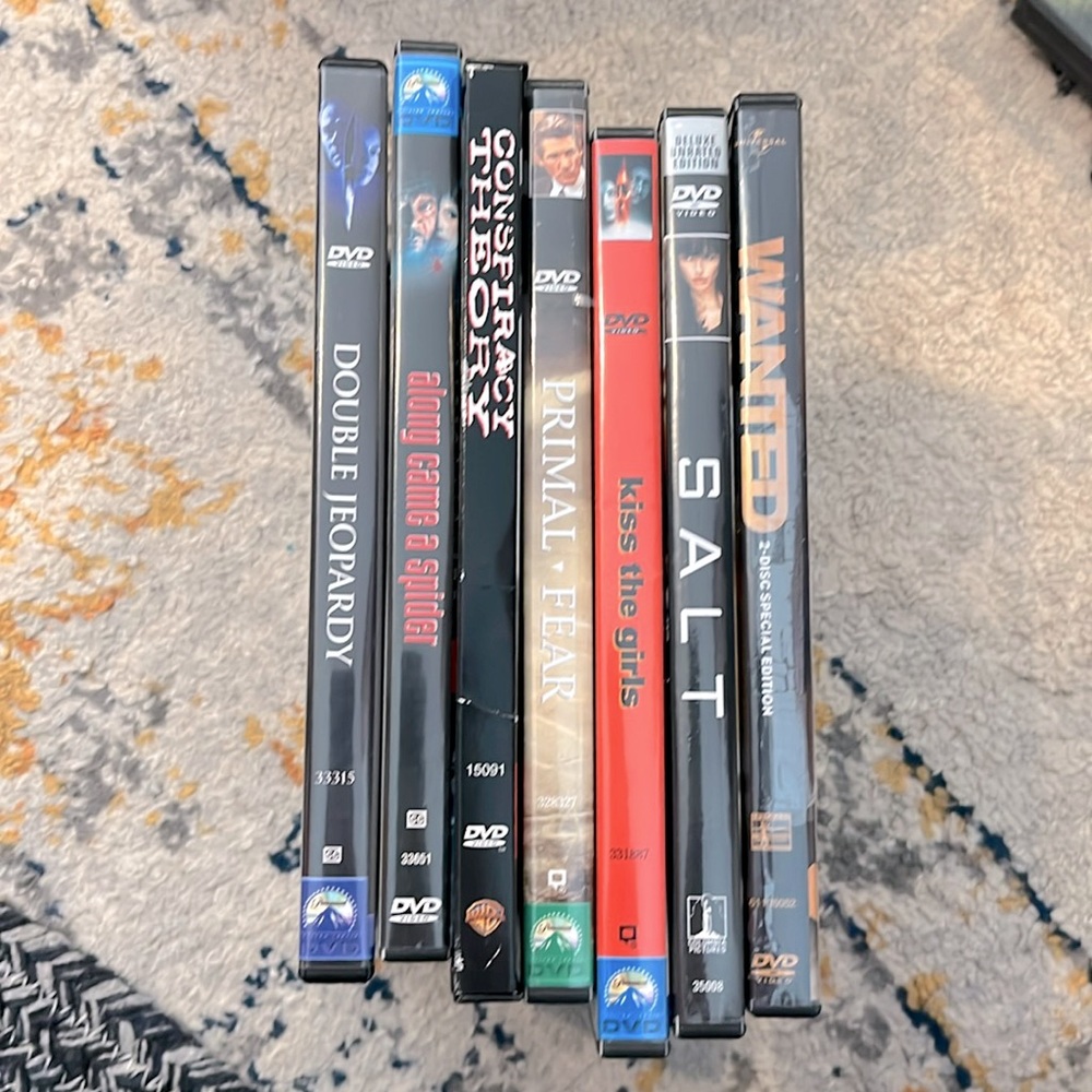 Group of DVDs - Drama/Thriller
